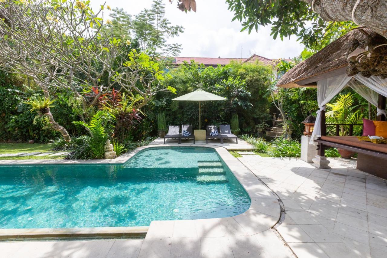 Villa Poppy Seminyak Zewnętrze zdjęcie